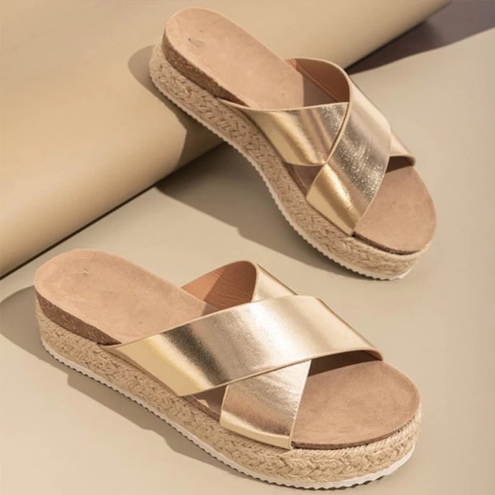 Cross Strap Platform Sandal/Flop